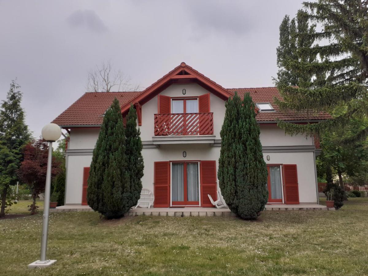 Zoeld Zona Zamardi Ueduelo Bed & Breakfast Bagian luar foto