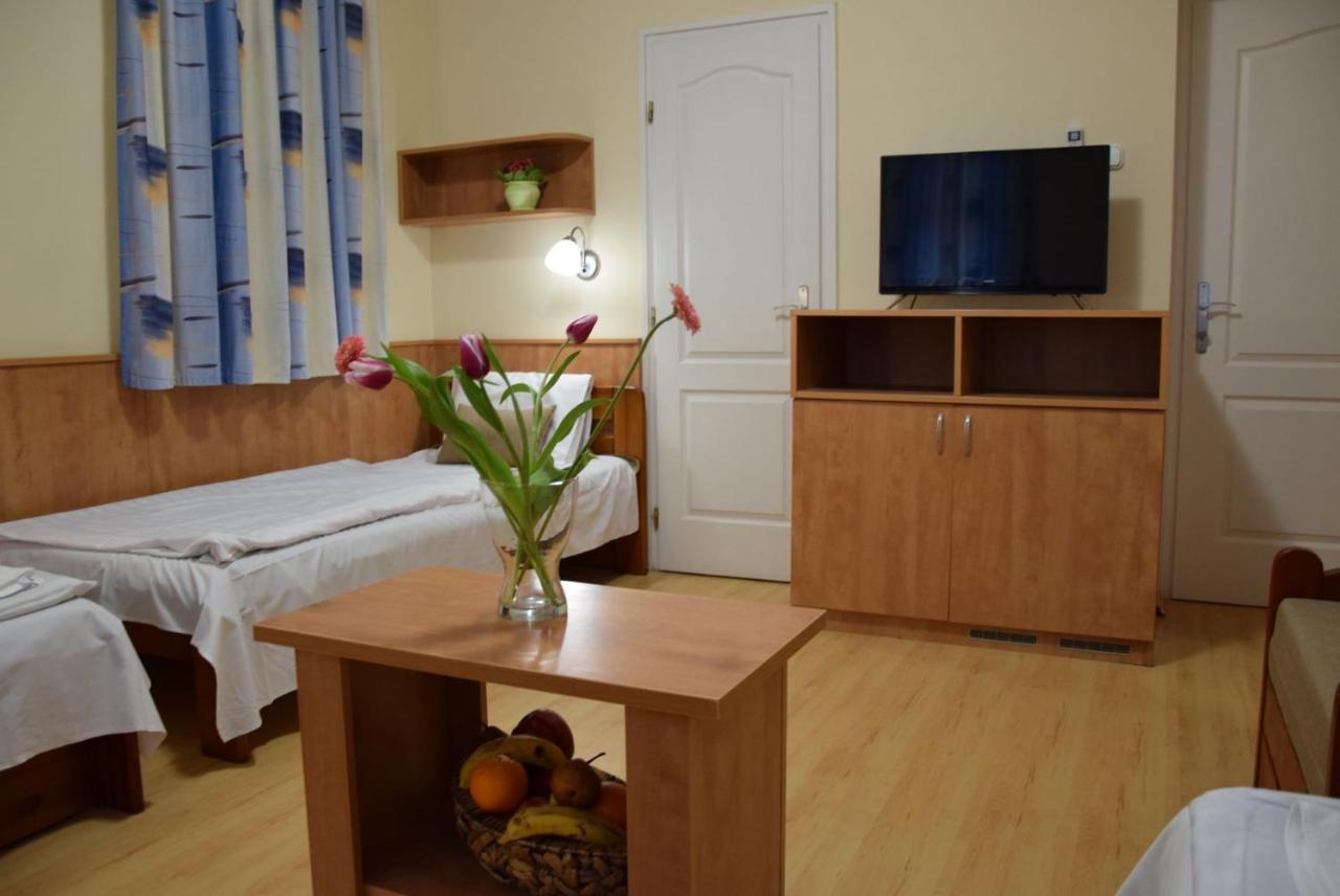 Zoeld Zona Zamardi Ueduelo Bed & Breakfast Bagian luar foto