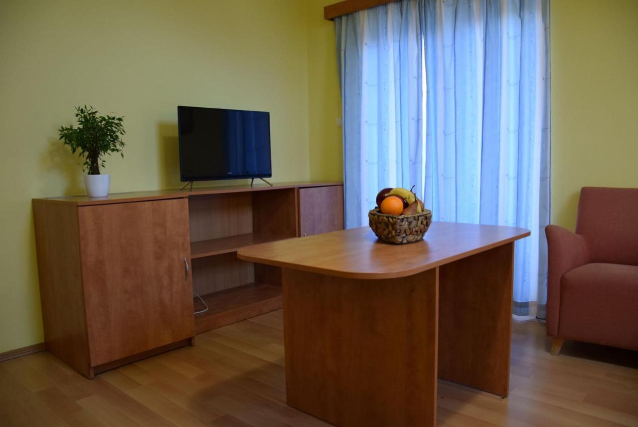 Zoeld Zona Zamardi Ueduelo Bed & Breakfast Bagian luar foto
