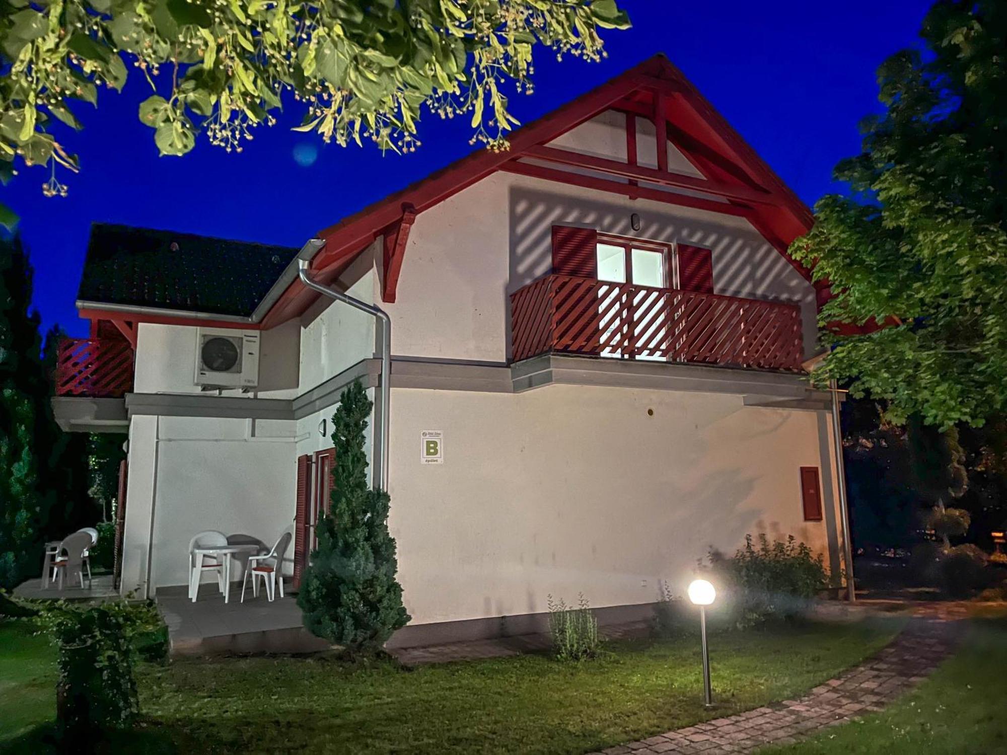 Zoeld Zona Zamardi Ueduelo Bed & Breakfast Bagian luar foto